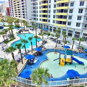 Luxury 11th Floor 1 Bedroom Direct Oceanfront Wyndham Ocean Walk Daytona | 1107 Holiday home